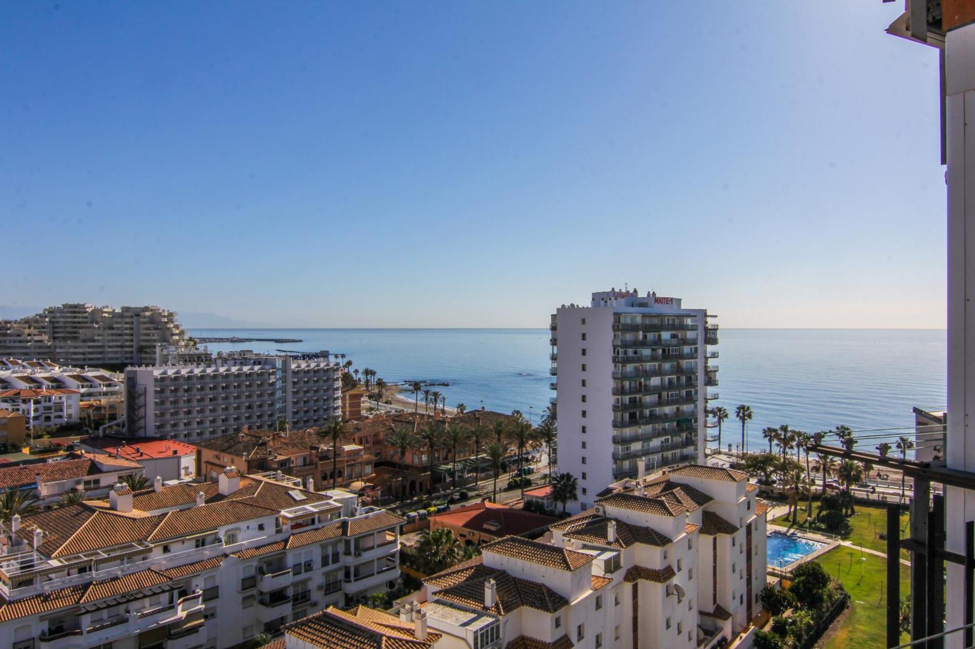 Apartament Estudio Recien Reformado En Primera Linea De Playa Benalmádena Zewnętrze zdjęcie